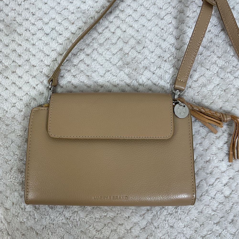 Lucky Brand Genuine Leather Tan Crossbody